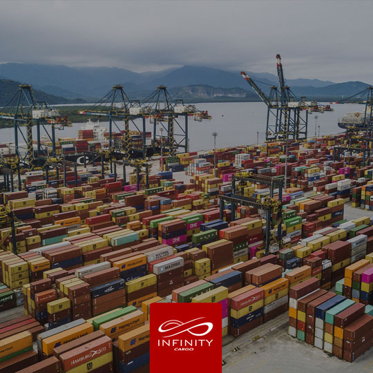 Porto de Santos alcança maior movimentação de cargas em outubro de 2024 na história
