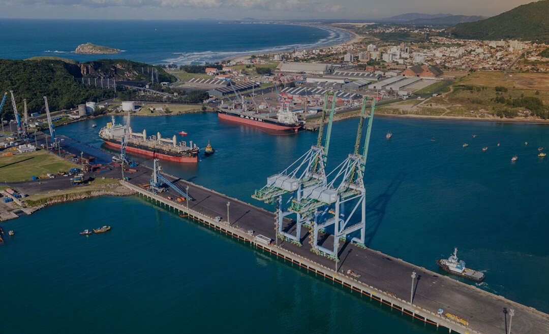Porto de Imbituba retoma conexão direta com a Ásia e fortalece sua presença no mercado global
